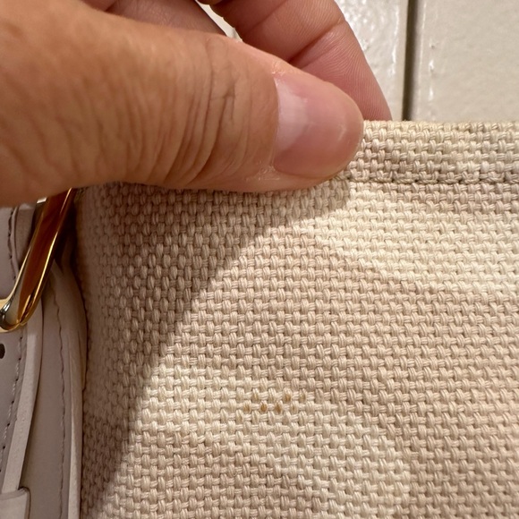 LV Tahitienne Bag in very good condition - Picture 11 of 14